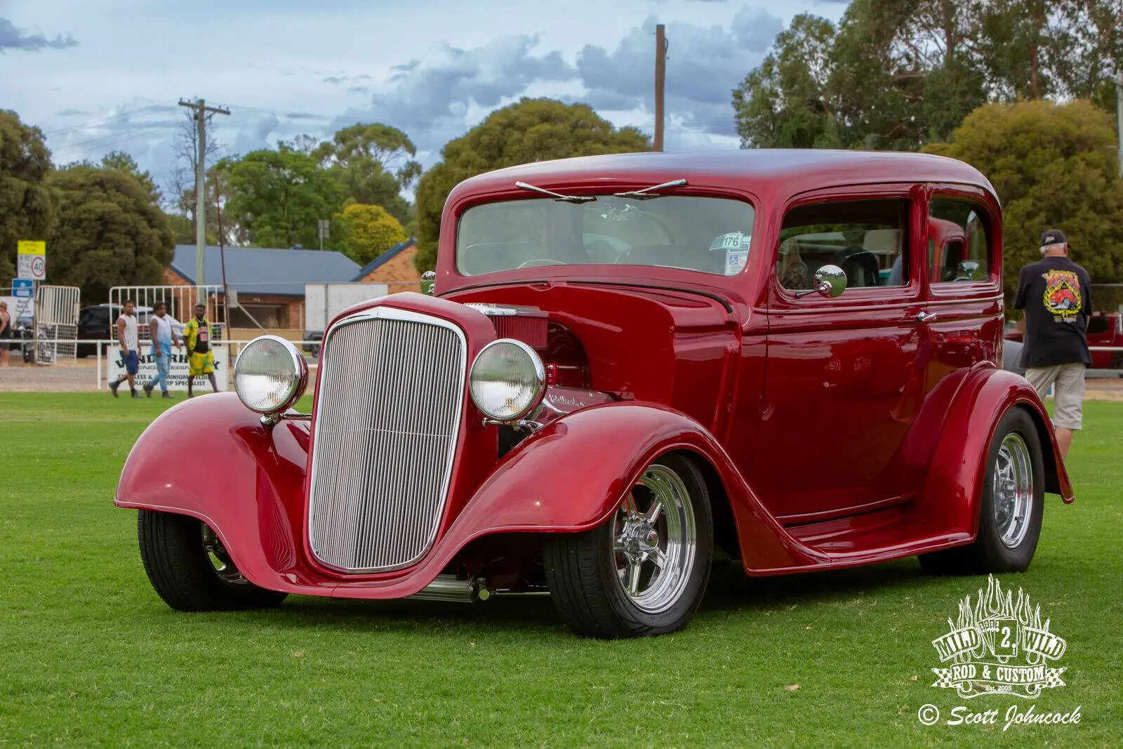 Red hot rod at Tocumwal